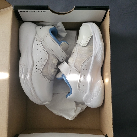 Nike Jordan's 5c - Picture 3 of 12